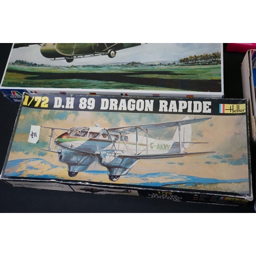 1160 - 14 Boxed & unboxed diecast and plastic plane models and kits to include 4 x boxed & unbuilt model ki... 