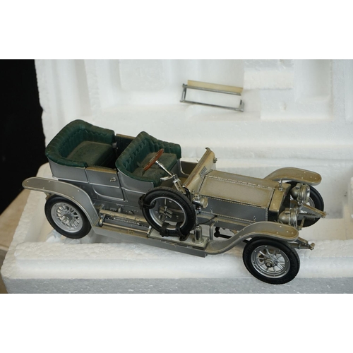 1167 - Boxed Franklin Mint Silver Ghost diecast model with certificate and paperwork, damaged windscreen, p... 