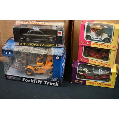 1186 - Around 45 boxed / cased diecast & plastic models to include Matchbox, Minialuxe, Friction Powered ex... 