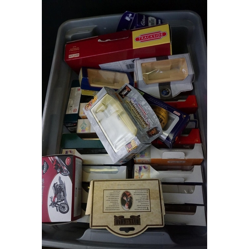 1189 - 30 Boxed diecast models, mostly Lledo Days Gone and promotional vehicles (boxes g to vg overall, die... 