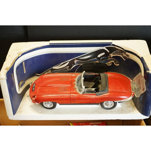 1190A - 32 boxed Polistil diecast models to include Suzuki 750cc, London taxi Ferrari 312 T3, Land Rover, No... 