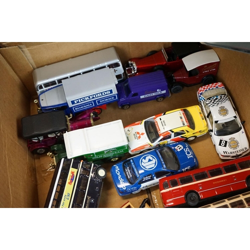 1209 - Quantity of mainly 1980s/90s diecast models to include Matchbox, Corgi, EFE, Maisto etc plus 2 x 196... 