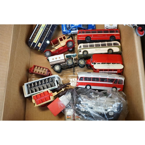 1209 - Quantity of mainly 1980s/90s diecast models to include Matchbox, Corgi, EFE, Maisto etc plus 2 x 196... 