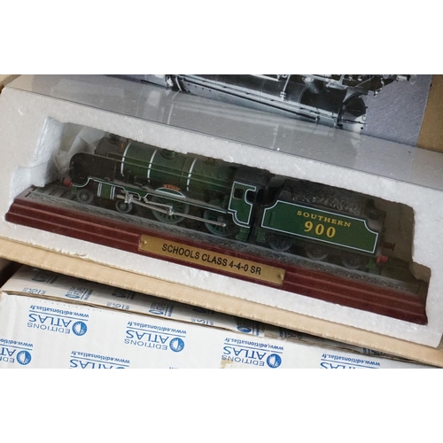 1212A - 24 Boxed Atlas Editions models to include 9 x Military Giants of the Sky and 15 x Locomotives plus a... 