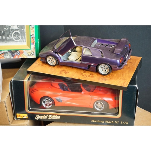 1217 - Collection of boxed diecast models to include 18 x Corgi Cameo, 3 x 1/18 Maisto, Superior Lincoln Li... 