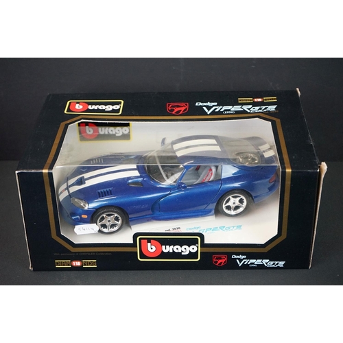 1222 - Four boxed Burago 1/18 diecast models to include 3030 Dodge Viper GTS Coupe, 3002 Mercedes Benz SSKL... 