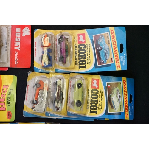 1235 - 34 Carded diecast models to include Corgi Juniors, Matchbox, Lone Star Flyers, Husky. Lone Star Tuf-... 