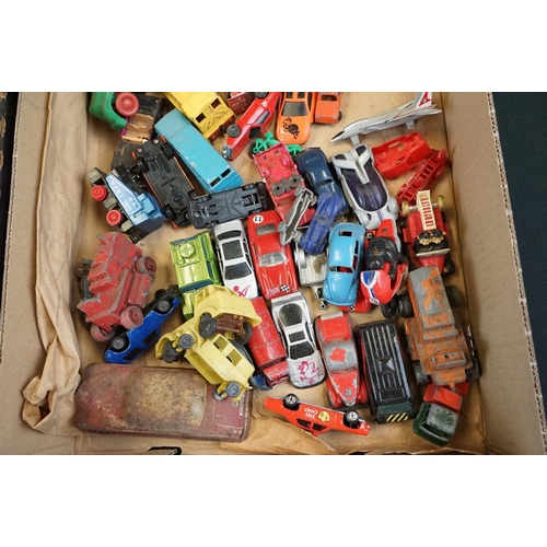 1270 - Collection of play worn mid 20th C onwards diecast, metal, plate and plastic models to include Relia... 