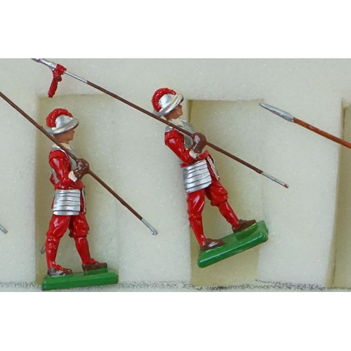 1370 - Boxed Good Soldiers HAC Pikeman metal figure set plus 13 other metal figures featuring Britains cont... 