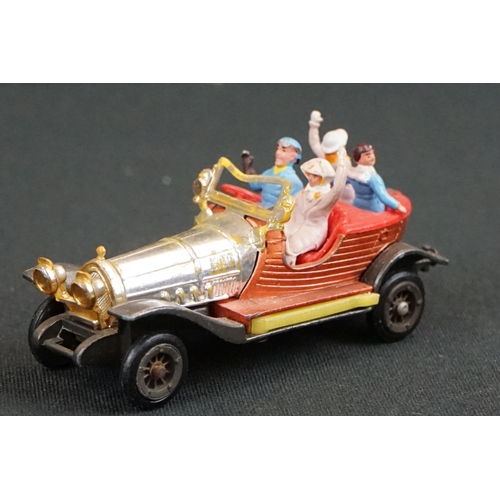 1279 - Boxed Corgi Originals H0234 Chitty Chitty Bang Bang 1967-1992 25th Anniversary diecast model with st... 