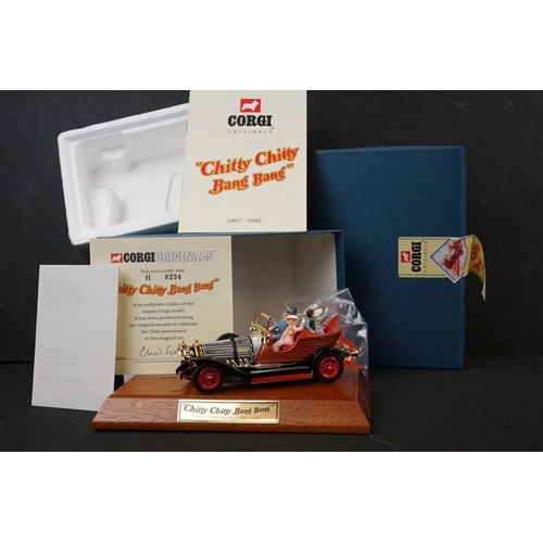 1279 - Boxed Corgi Originals H0234 Chitty Chitty Bang Bang 1967-1992 25th Anniversary diecast model with st... 