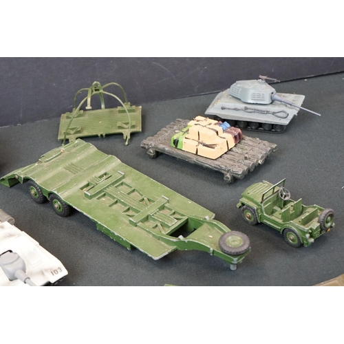 1292 - 12 mid 20th C onwards military diecast models to include Dinky, Budgie, Zylmex, Corgi and Britains, ... 