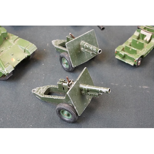 1292 - 12 mid 20th C onwards military diecast models to include Dinky, Budgie, Zylmex, Corgi and Britains, ... 