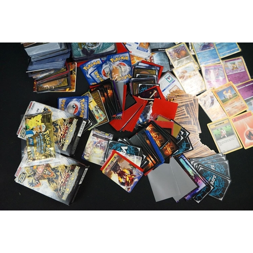 376 - Collection of Trading Cards to include Pokémon, Yu-Gi-Oh!, Magic The Gathering & Cardfight Vanguard