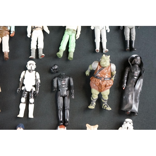 381 - Stars Wars - 72 original figures Ree-Yees, Klatuu, AT-AT Driver, R2-D2 (Sensorscope), Gamorrean Guar... 