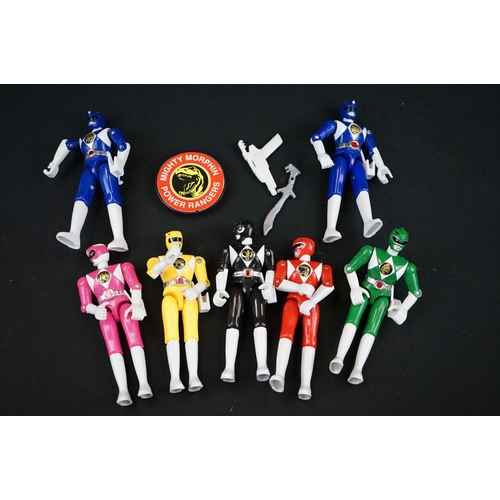 329 - Quantity Of Bandai Power Rangers to include 16 x figures, 2 x weapons, 1 x Magazoid, boxed White Tig... 