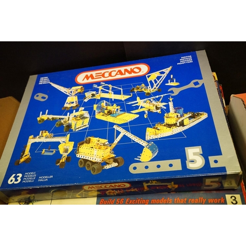 360 - Meccano - Large quantity of Meccano from the mid 20th C onwards to include 12 x boxed sets featuring... 