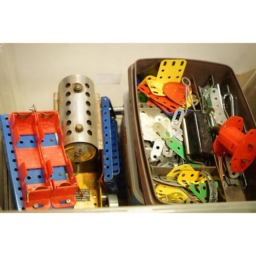 360 - Meccano - Large quantity of Meccano from the mid 20th C onwards to include 12 x boxed sets featuring... 