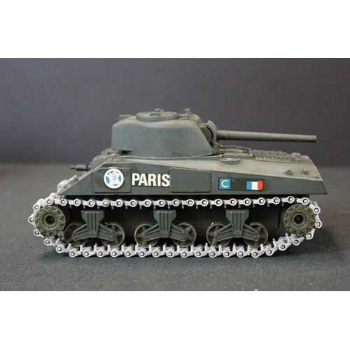 1255 - Six Boxed Solido military diecast models to include a 228 Jagdpanther, 231 Sherman M4 . A3, 202 Tank... 