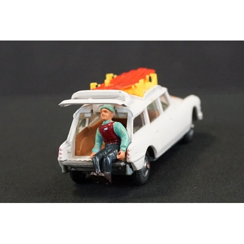 1302 - Boxed Corgi 475 Citroen Safari Olympic Winter Safari diecast model with 4 x skis & 1 x pole, diecast... 