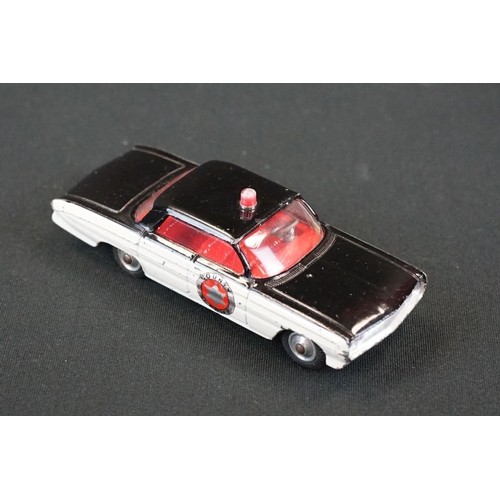 1303 - Two boxed Corgi Emergency Service diecast models to include 237 Oldsmobile Sheriff Car (box missing ... 