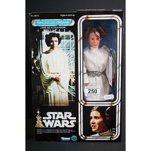 250 - Star Wars - Two original Kenner large size action figures to include Princess Leia Organa and Ben Ob... 