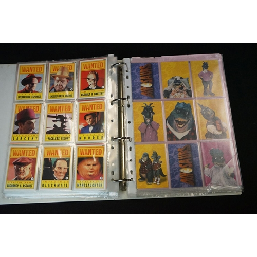 252 - Quantity of tv related collectors cards to include Judge Dredd, Batman, Ben 10, Dick Tracy, Dinosaur... 