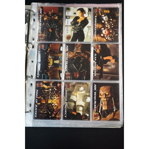 252 - Quantity of tv related collectors cards to include Judge Dredd, Batman, Ben 10, Dick Tracy, Dinosaur... 