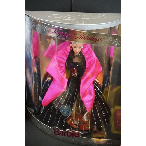 295A - Collection of mixed toys to included boxed Mattel Barbie Special Edition Happy Holidays doll, 5 x ca... 