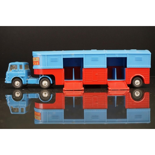 1003 - Two boxed Corgi Chipperfield Circus diecast models to include 1121 Crane Truck (box with split to on... 