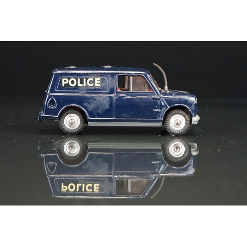 1009 - Boxed Corgi 448 BMC Mini Police Van with Tracker Dog diecast model, complete with both figures, diec... 