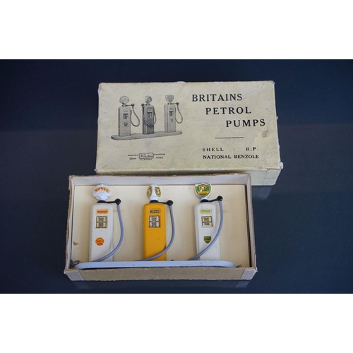 1012 - Boxed Britains Petrol Pumps 101V metal figure set, complete with Shell, BP & National pumps, some de... 