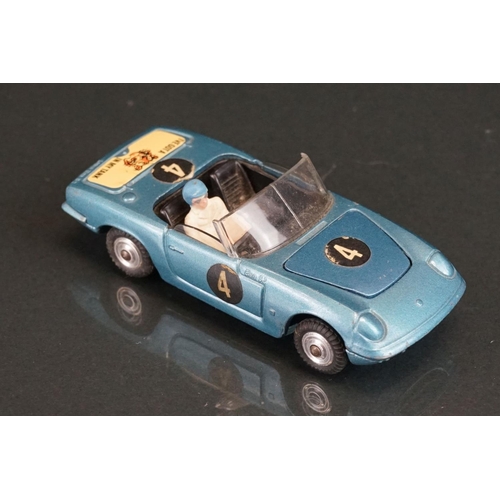 1022 - Two boxed Corgi diecast models to include 314 Ferrari Berlinetta 250 Le Mans and 318 Lotus Elan S2 w... 