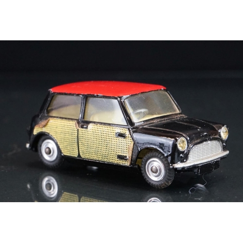 1023 - Two boxed Corgi diecast models to include 249 Mini Cooper Deluxe Wickerwork (diecast vg, some decal ... 