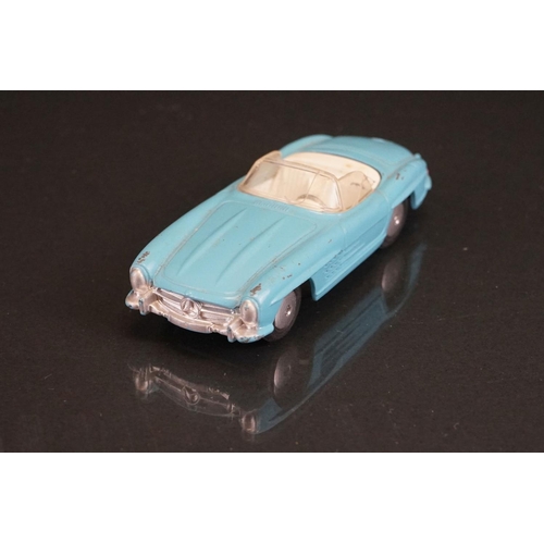 1025 - Three boxed Corgi diecast models to include 303 Mercedes Benz 300SL Open Roadster in sky blue, 309 A... 