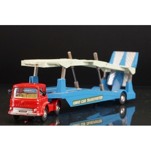 1029 - Boxed Corgi Major Gift Set 28 Carrimore Car Transporter with Bedford Tractor Unit & 4 Cars including... 