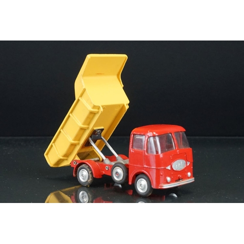 1032 - Two boxed Corgi diecast models to include 465 Commer Pick Up Truck in yellow & red (some paint chips... 