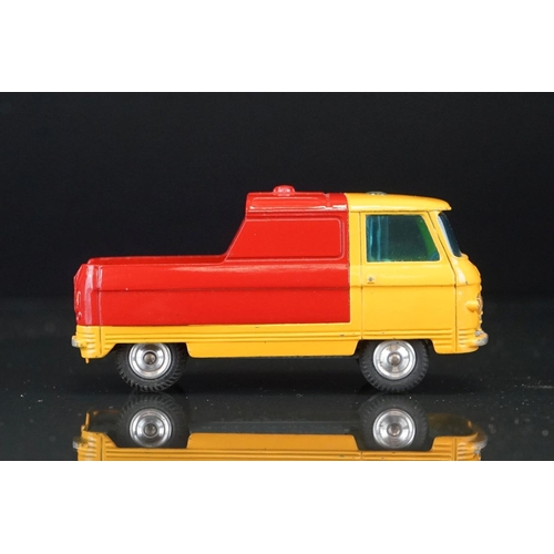 1032 - Two boxed Corgi diecast models to include 465 Commer Pick Up Truck in yellow & red (some paint chips... 