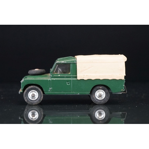 1034 - Two boxed Corgi diecast models to include 438 Land Rover (109