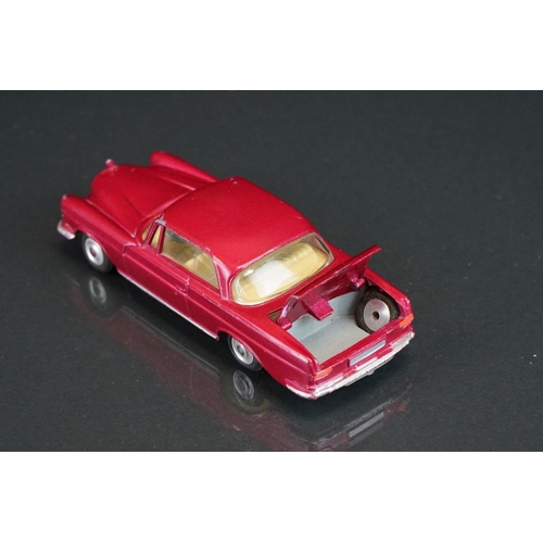 1035 - Three boxed Corgi diecast models to include 253 Mercedes Benz 220 SE Coupe in metallic maroon, 218 A... 