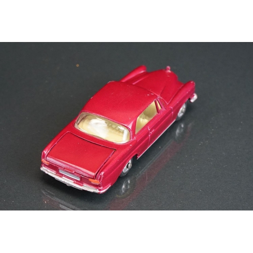 1035 - Three boxed Corgi diecast models to include 253 Mercedes Benz 220 SE Coupe in metallic maroon, 218 A... 