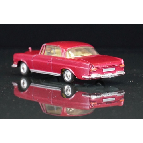 1035 - Three boxed Corgi diecast models to include 253 Mercedes Benz 220 SE Coupe in metallic maroon, 218 A... 