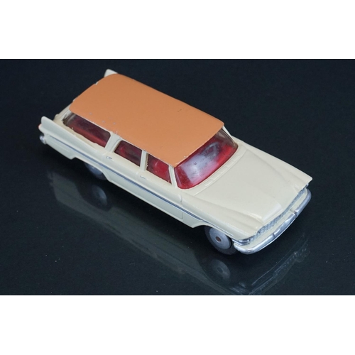 1035 - Three boxed Corgi diecast models to include 253 Mercedes Benz 220 SE Coupe in metallic maroon, 218 A... 