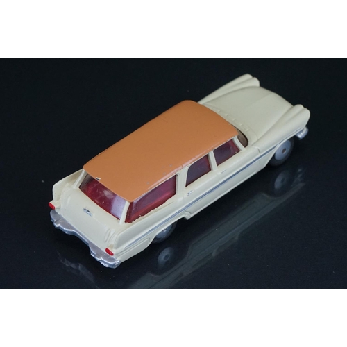 1035 - Three boxed Corgi diecast models to include 253 Mercedes Benz 220 SE Coupe in metallic maroon, 218 A... 