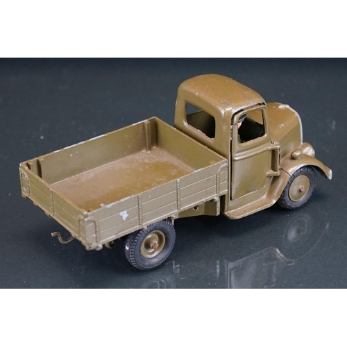 1069 - Two boxed Britains diecast models to include No 1335 Army Lorry with driver and No 1334 Army Lorry N... 