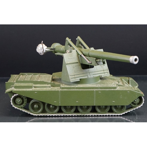 1070 - Boxed Britains Military Equipment 2175 Self Propelled 155mm Gun diecast model, vg with some paint ch... 