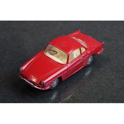 1324 - Five boxed Corgi diecast models to include 208S Jaguar 2.4 Litre Saloon in pale yellow, 210 Citroen ... 