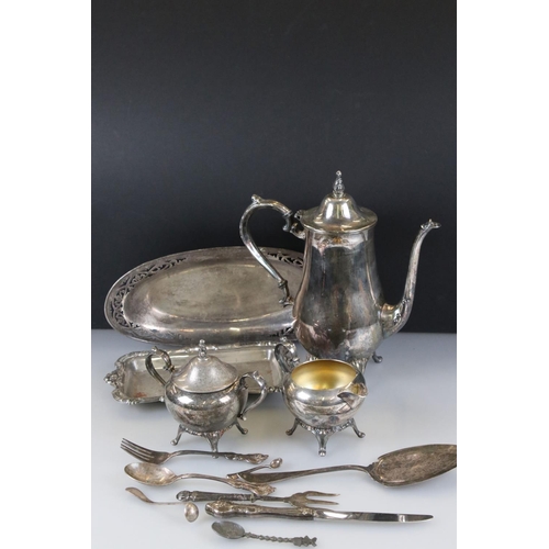 82 - A small collection of mixed silver plate to include coffee pot, jug, sugar bowl, cutlery...etc.