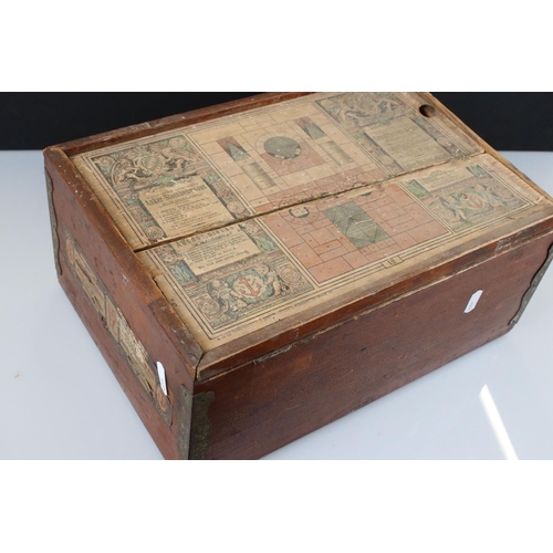 359 - An early 20th century boxed block construction set in original box with makers label.