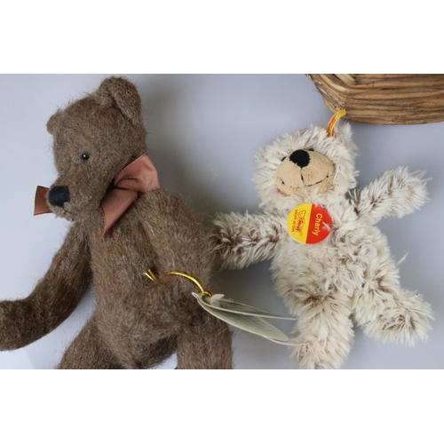 370 - A small collection of collectable teddy bears to include Steiff and Hamley's examples.